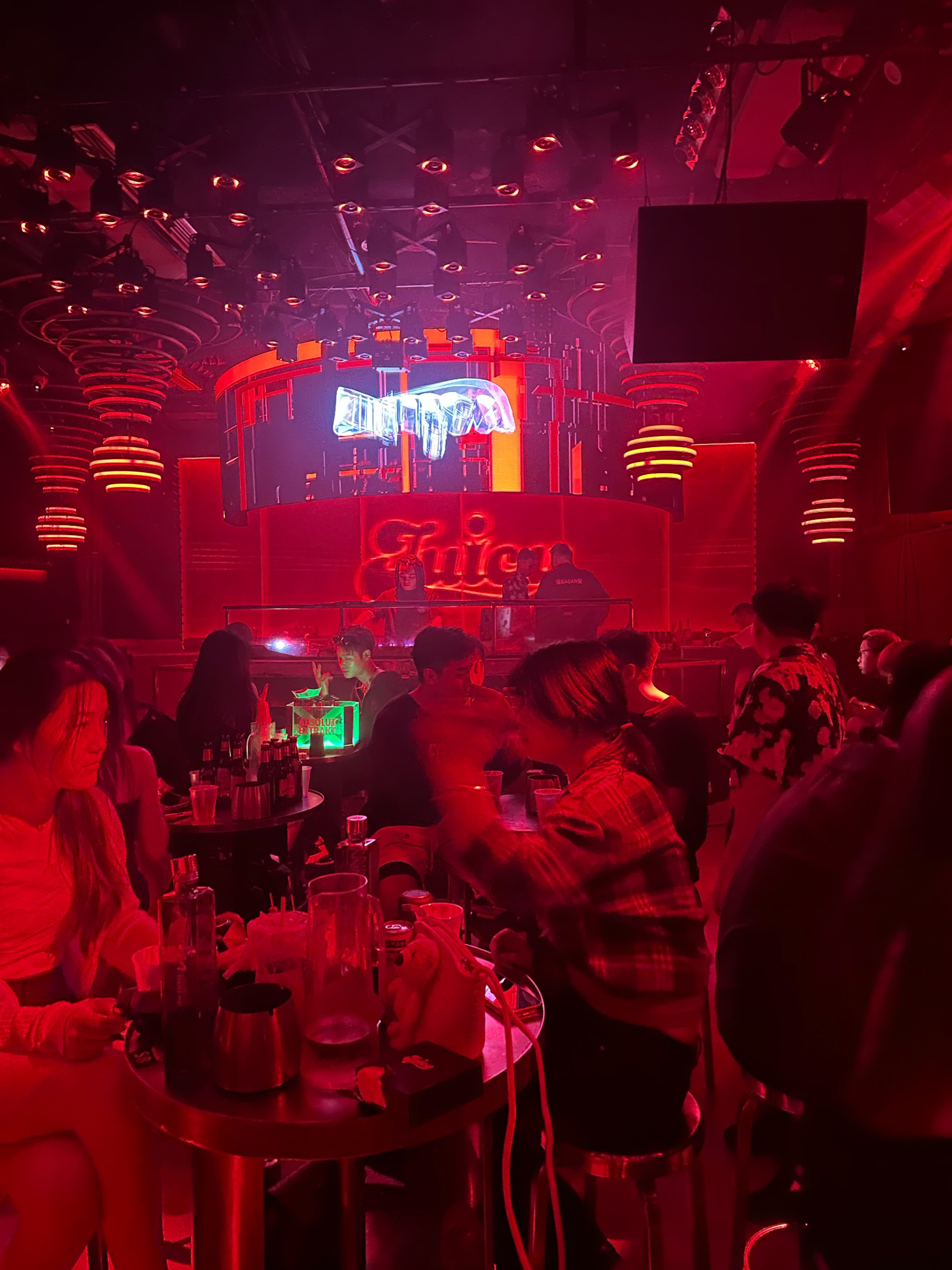 成都商务ktv掀起商务ktv新玩法风潮-金牛区ktv预订